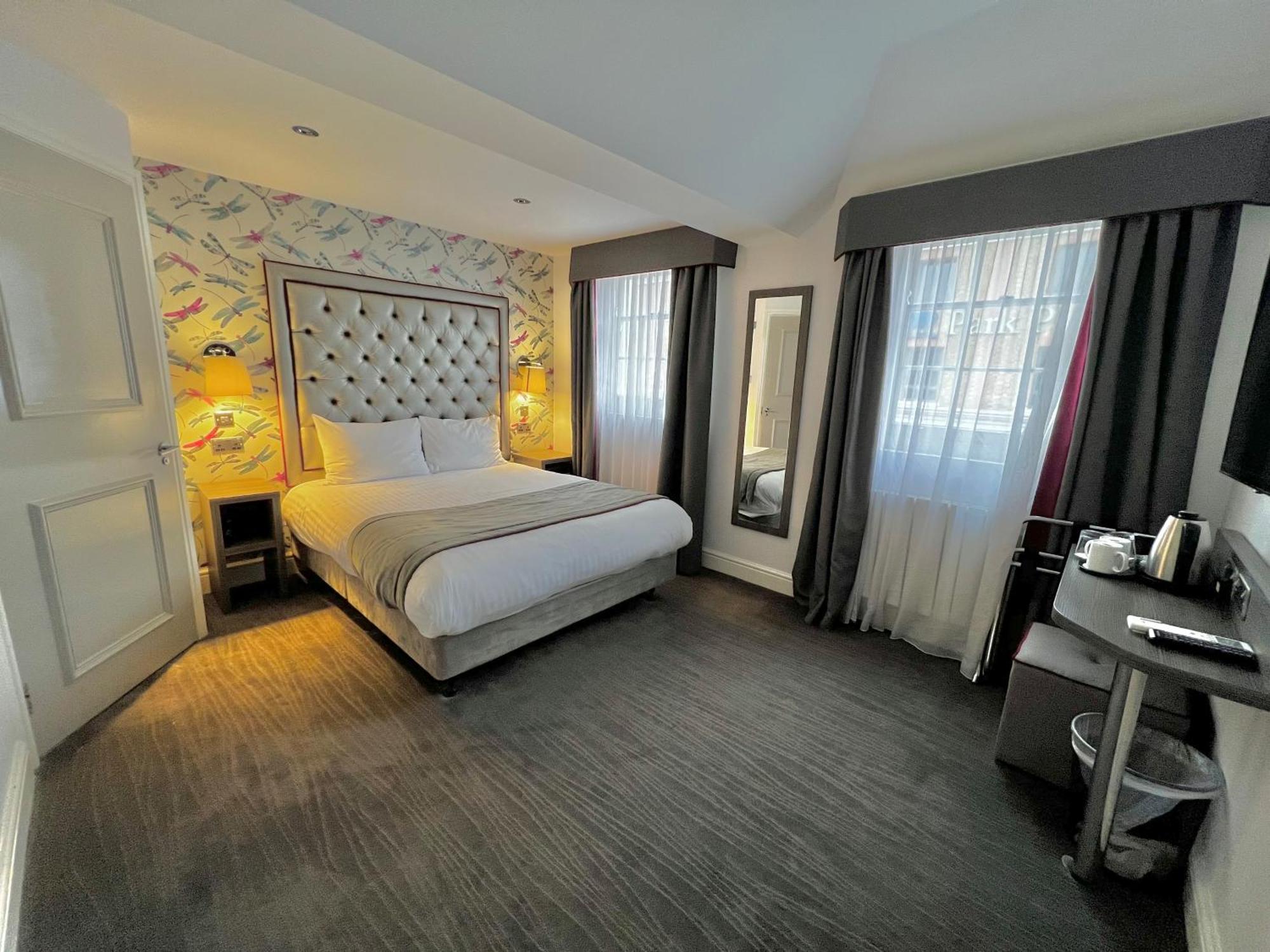 The Eaton Townhouse Hotel London Exterior photo